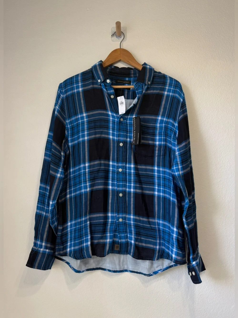 Banana Republic Untucked Slim Fit Blue Plaid Button-Down Shirt Medium NWT